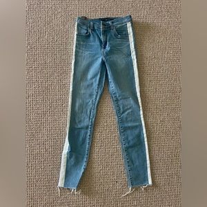 J BRAND skinny jeans high waisted size 24 with white stripe down side, worn once